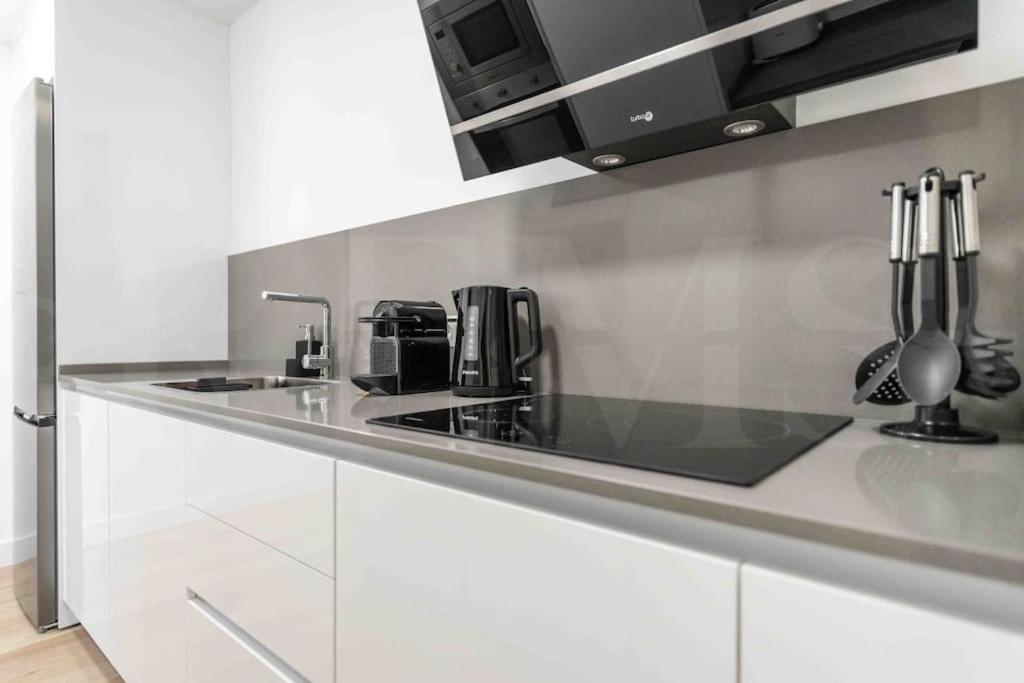 Bright And Modern Apartment By Rems Malaga Exterior photo